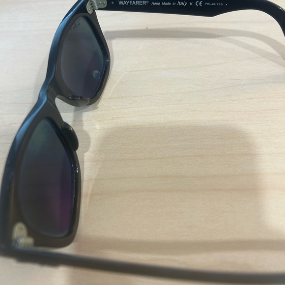 Ray-Ban Wayfarer Sunglasses - Picture 3 of 3